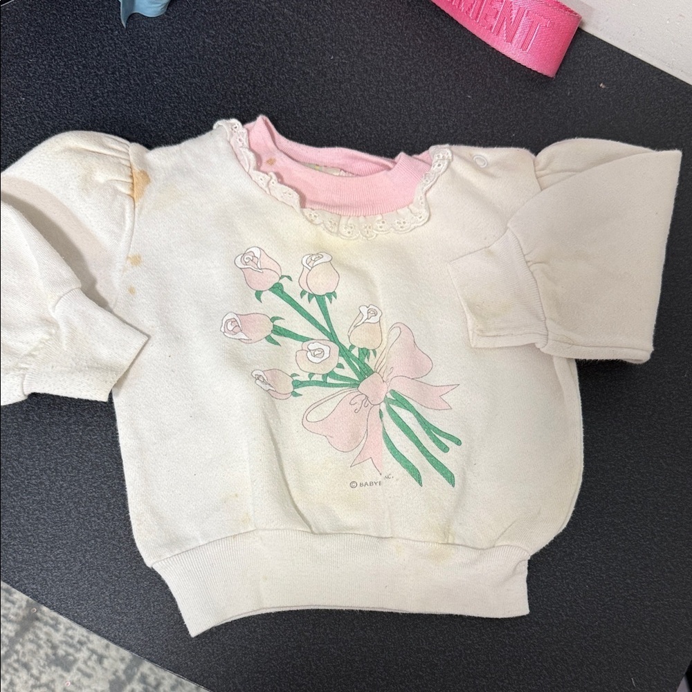 Vintage Cradle Togs Sweatshirt with Pink Floral Design